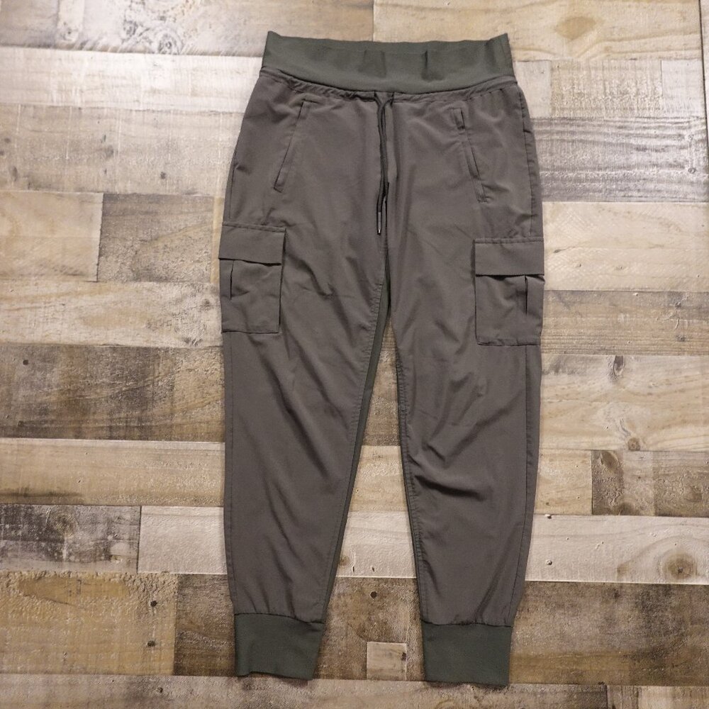 Athleta Sutton Cargo Jogger Women’s Size 6 Olive Green‎ Travel Pant